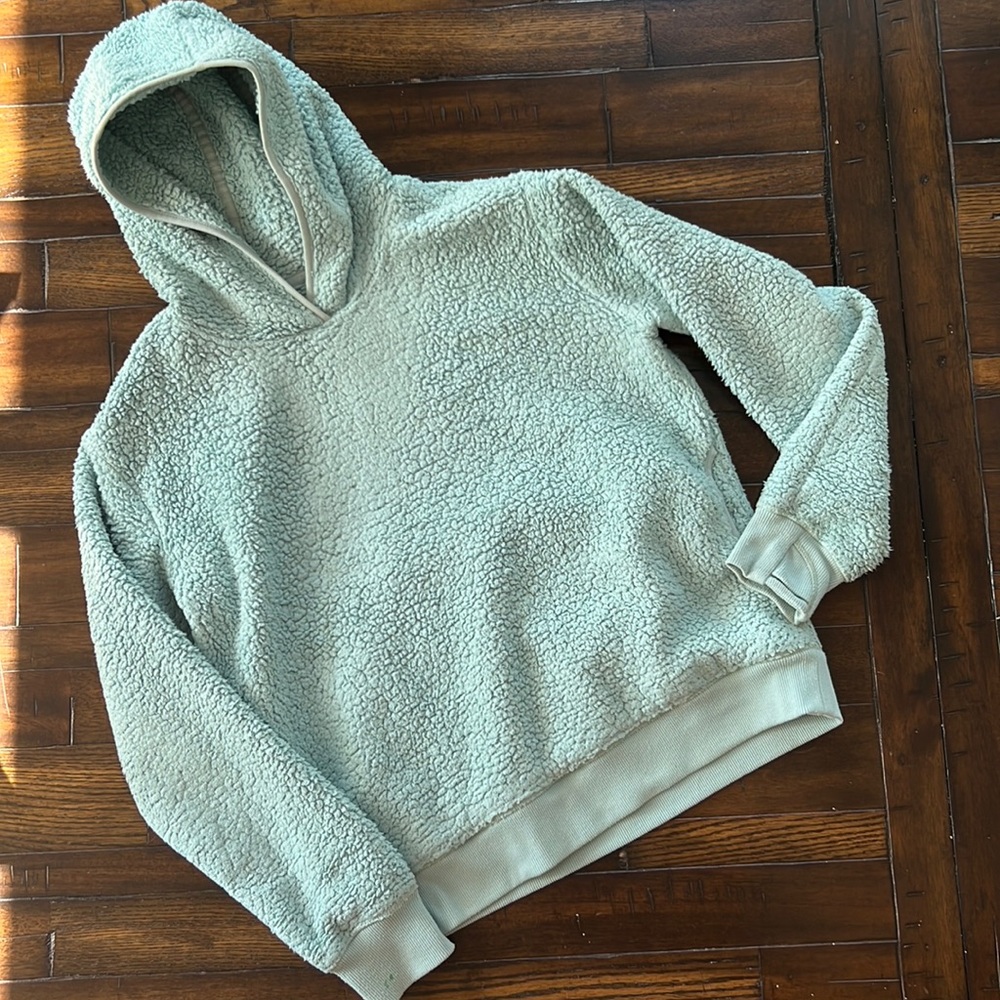Athleta Girl Light Green Pullover Hoodie Size 14
